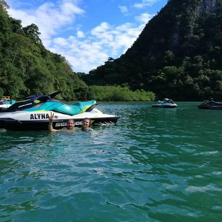 A moment in the water from Alyna’s island tour gallery